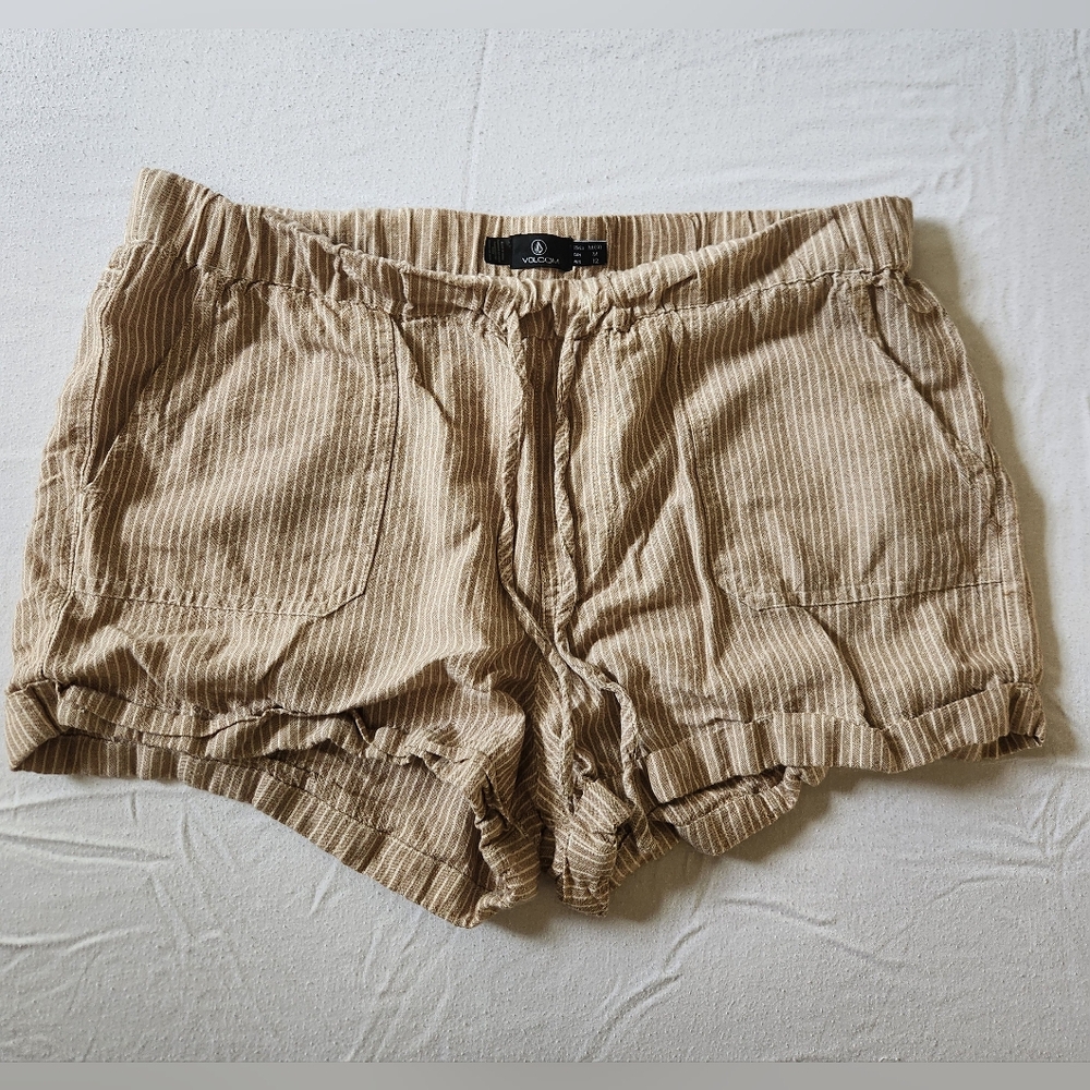 Volcom Women's Sunday Strut Shorts Drawstring Elastic Waist‎ Beige White Medium